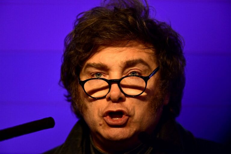 Puede ganar Milei en octubre después de la derrota en Buenos Aires?