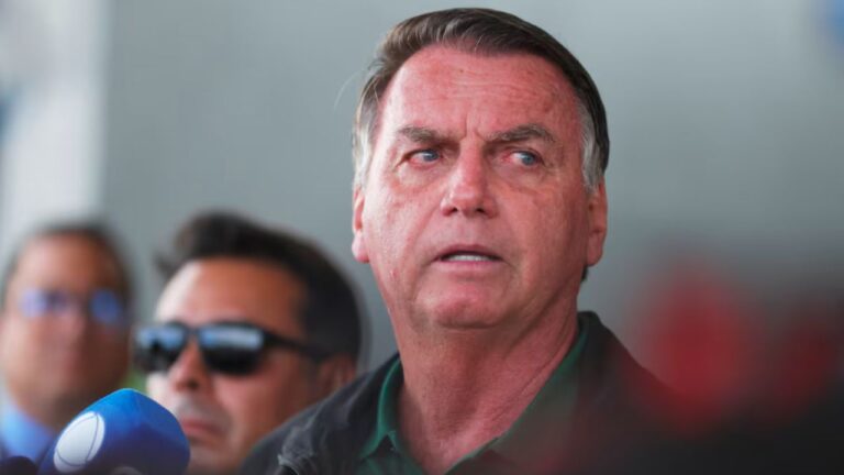 Juez de la Corte de Brasil votó a favor de condenar a Bolsonaro por tentativa golpista