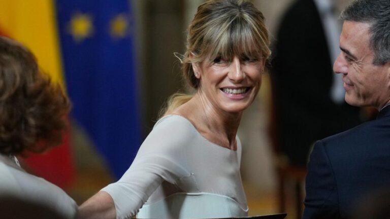 La asistente de Begoña Gómez se acoge a su derecho a no declarar por el delito de malversación