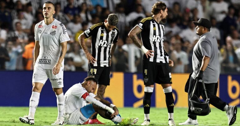 El Mineiro de Sampaoli y el Santos de Neymar consiguieron un empate que no le sirve a ninguno