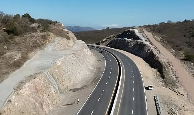Les desvalijaron la camioneta en la Autovía de Punilla mientras grababan un programa de TV