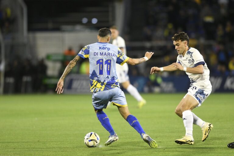 Talleres rescató un empate ante Rosario Central en un partido caliente