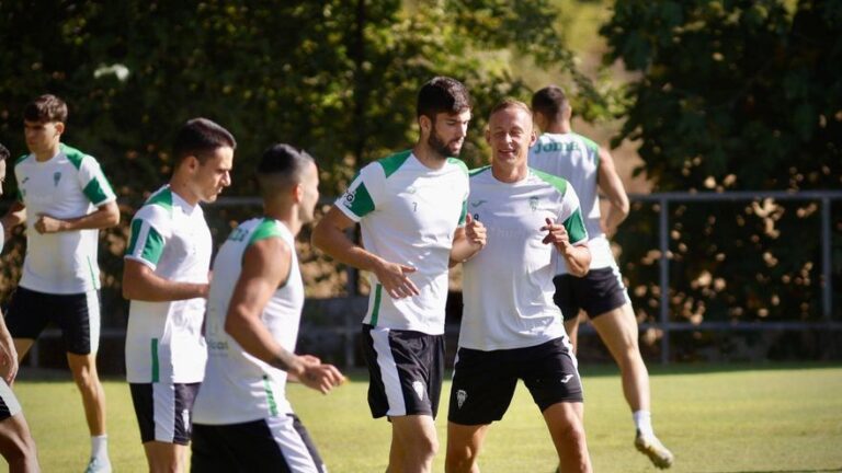 El Córdoba CF y su objetivo ante la Real Sociedad B: renacer en aguas revueltas