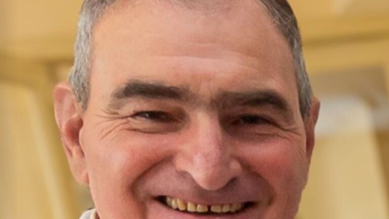 Pesar en Carlos Paz por la muerte de un médico histórico