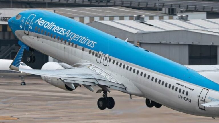 Aerolíneas Argentinas lanzó un plan de hasta 12 cuotas sin interés
