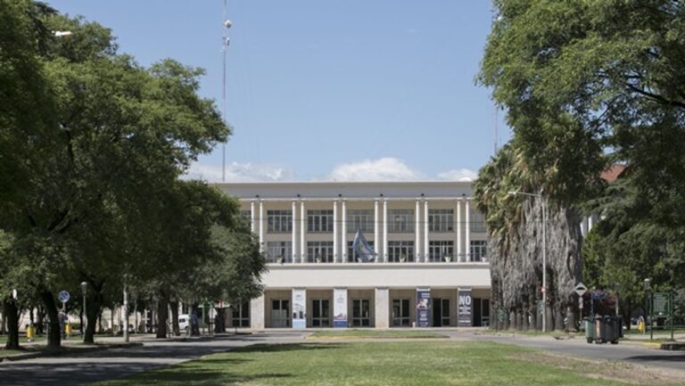 La UNC exigirá la aplicación de la Ley de Financiamiento Universitario