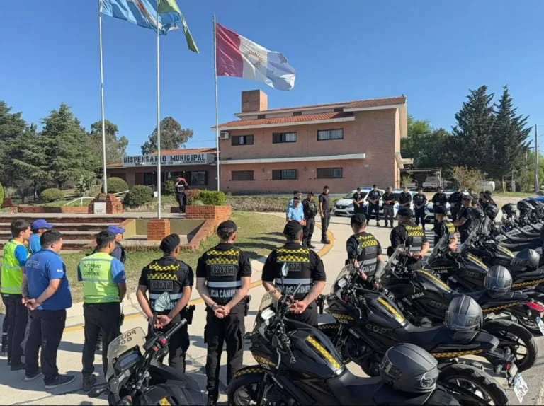 Operativos policiales en Carlos Paz y la región: dos detenidos y siete motos secuestradas