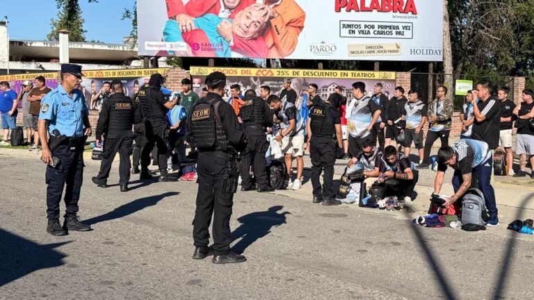 Se secuestraron armas que traían los militantes del gremio de la carne