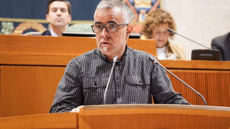 El portavoz de Podemos en Aragón denuncia «un auténtico fraude democrático» en las listas del partido
