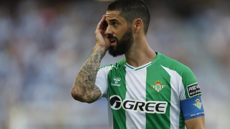 Isco Alarcón volverá a pasar por el quirófano: el capitán del Betis será operado este lunes