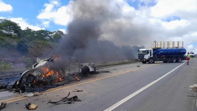 Tragedia en Brasil: once personas murieron en un accidente de tránsito