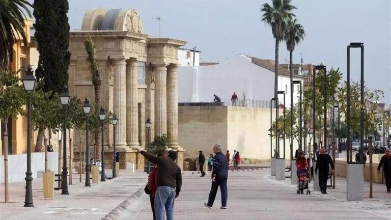 El primer día del año llega con calma a Córdoba ante la inminente lluvia: estos son los días de paraguas según la Aemet