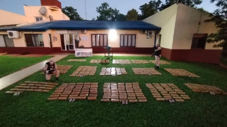 Prefectura Naval frustró el ingreso de más de 400 kilos de marihuana en Misiones
