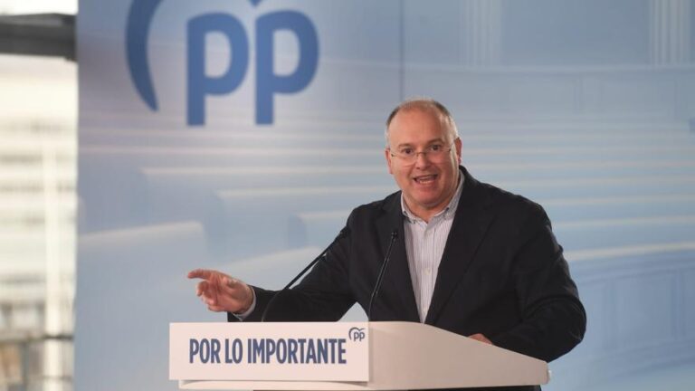 Tellado asegura que el PP llevará a Paco Salazar y a Zapatero a comparecer en el Senado
