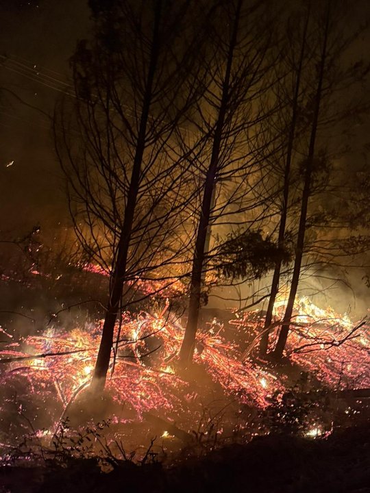 Los Bomberos Voluntarios cordobeses ya llegaron a Chubut para combatir el fuego