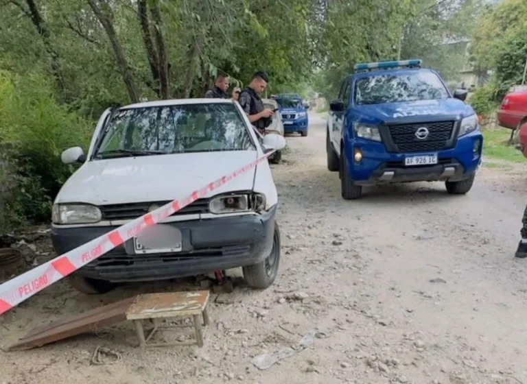 Conmoción en La Falda: Hallaron muerto a un hombre dentro de un auto estacionado