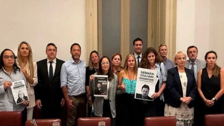 Familiares de detenidos ilegalmente en Venezuela fueron recibidos en el Senado