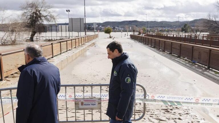 Moreno lamenta pérdidas millonarias por el temporal en Andalucía en otra jornada crítica: «No bajemos la guardia»