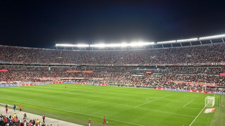 Fútbol libre por celular: cómo ver en vivo River vs. Tigre