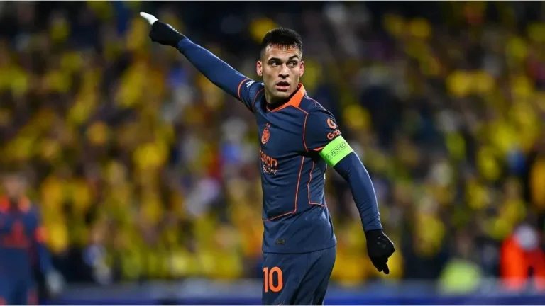Lautaro Martínez salió lesionado y encendió las alarmas de la Selección Argentina