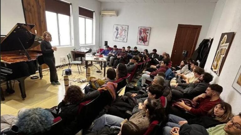 El conservatorio Rafael Orozco se sitúa como referente en Sonología