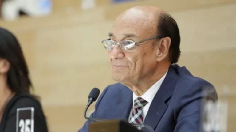 Enriquecimiento ilícito: dictan la excarcelación de Óscar González
