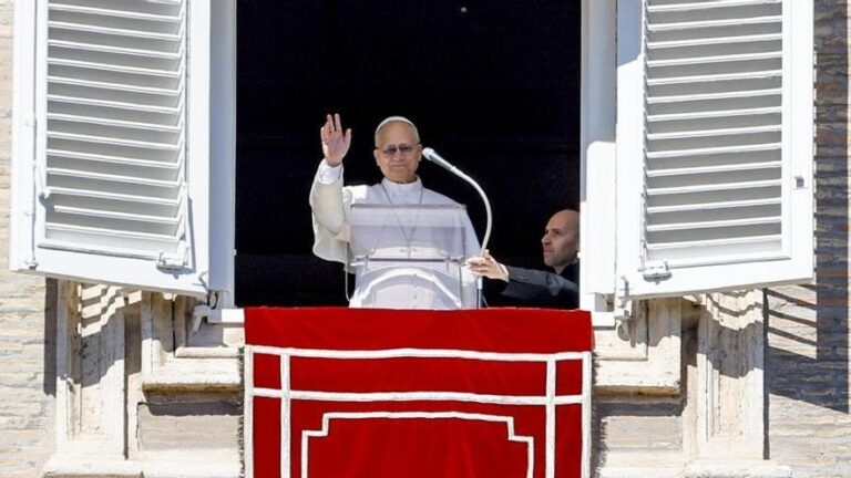 El papa León XIV urge a «detener la espiral de violencia» en Oriente Medio antes de que sea irreparable