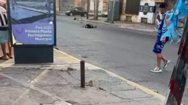 Tragedia en Quilmes Oeste: murió un motociclista tras chocar con una soga