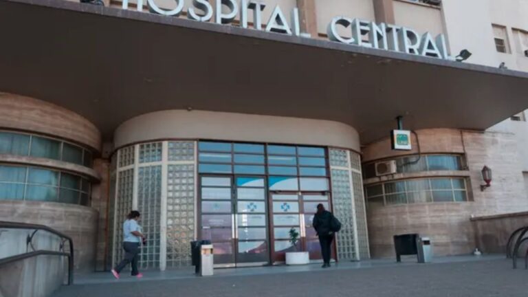Murió un preso tras caer desde un tercer piso de un hospital en intento de fuga