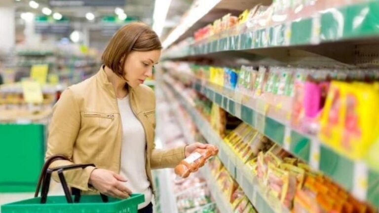 Las ventas minoristas cayeron 5,6% interanual en febrero