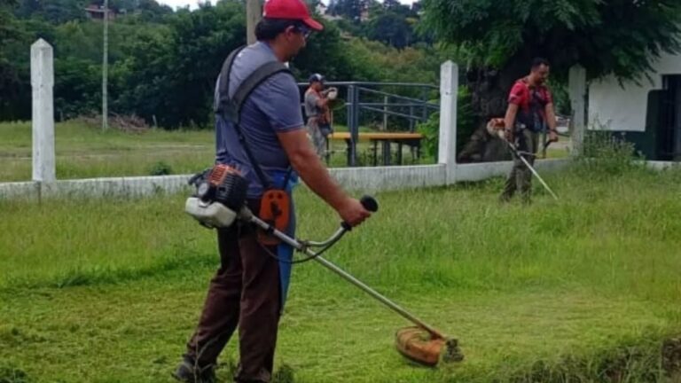 Huerta Grande: trabajan en el mejoramiento de espacios públicos