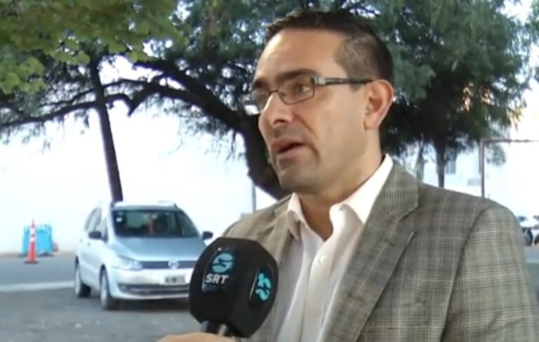 Sesión de la Comisión de Servicios Públicos en el Concejo Deliberante de Córdoba