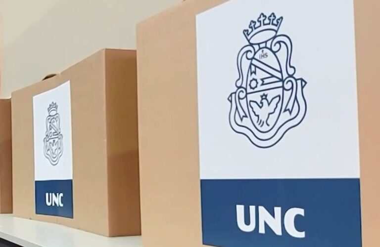 Votación en la Universidad Nacional de Córdoba