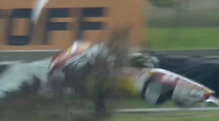 Monoplaza volcado de Benjamín Traverso en el Autódromo Roberto Mouras de La Plata