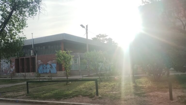 Paisaje otoñal con sol en la provincia de Córdoba
