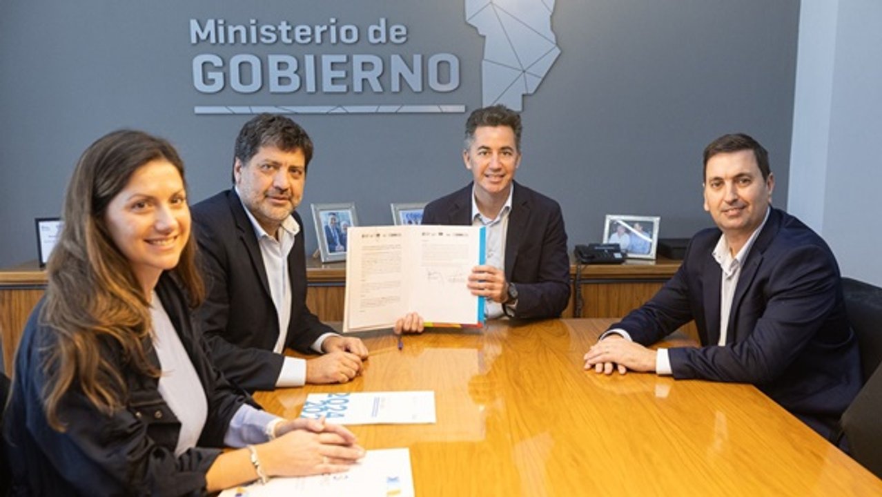 Capacitación obligatoria de la Guardia Local en la Universidad de Villa ...