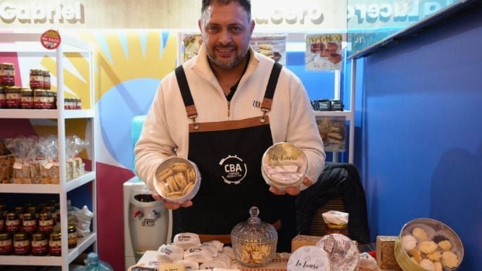 Alfajor artesanal La Lucero premiado en feria TodoLáctea