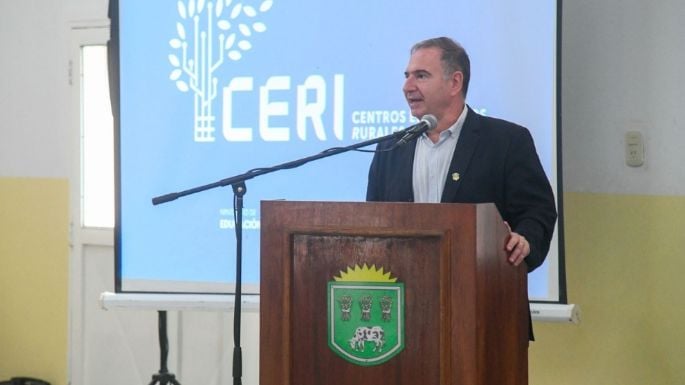 Acto de inauguración del Centro Educativo Rural Integral en Colonia Prosperidad, departamento San Justo