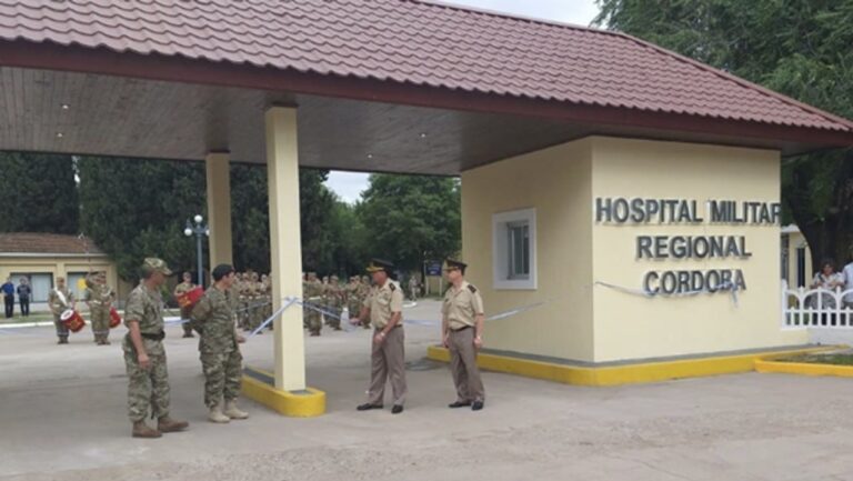 Exterior del Hospital Militar Regional Córdoba