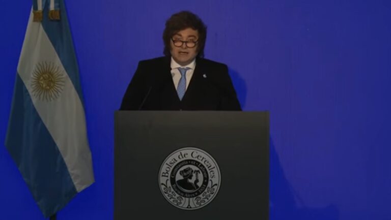 El presidente Javier Milei habla en el 172º aniversario de la Bolsa de Cereales de Buenos Aires