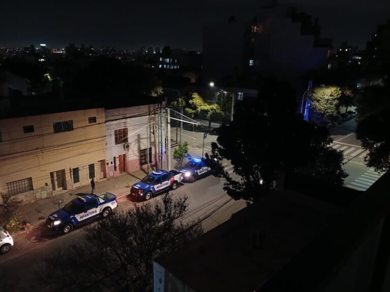 Operativo policial en la casa de Claudio Barrelier en barrio Cofico, Córdoba
