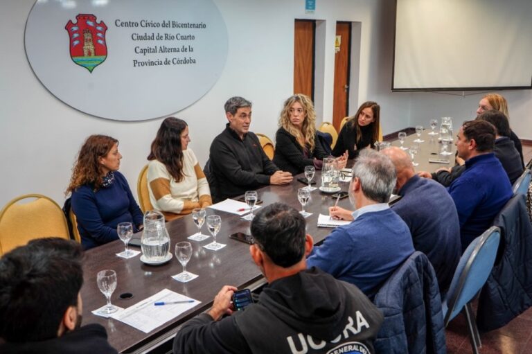 Reunión de la Mesa Cuatripartita de la Construcción en el Centro Cívico de Río Cuarto