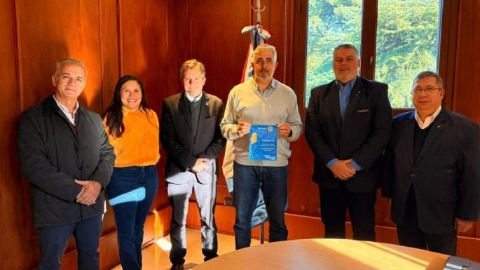 Reunión entre el ministro Ricardo Pieckenstainer y autoridades del Distrito 4851 de Rotary