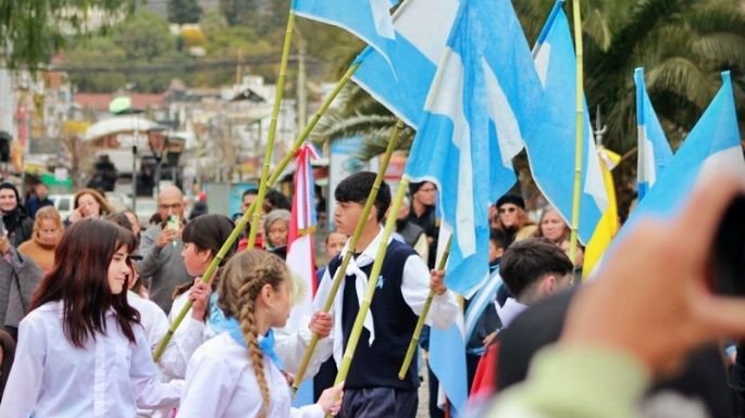 Acto oficial por la Revolución de Mayo en Capilla del Monte