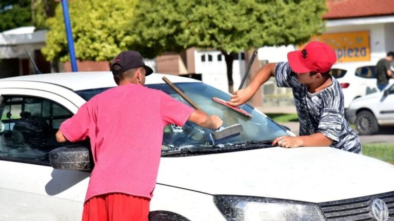 Capacitación a limpiavidrios en Córdoba