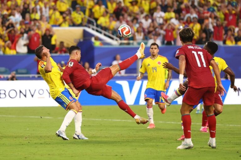 Partido de fútbol entre Colombia y Portugal en Miami
