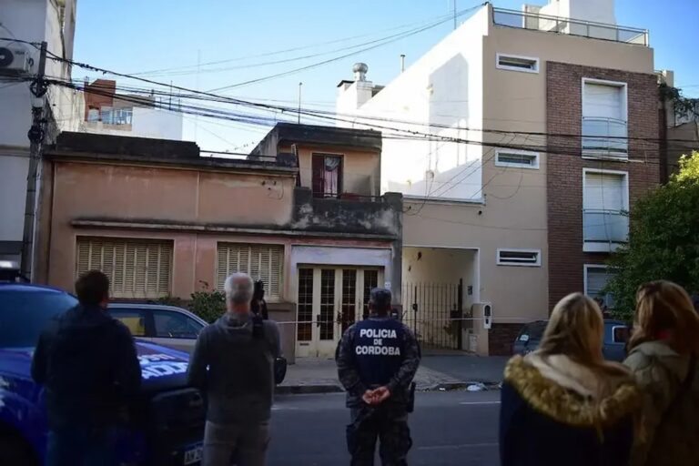 Foto de la vivienda en barrio Cofico donde ocurrió el femicidio de Agostina Vega