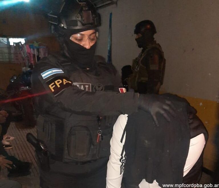 Operativo policial en Villa Páez, Córdoba