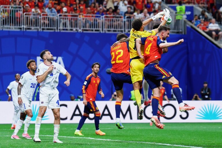 Partido de fútbol entre España y Cabo Verde en el Mundial 2026 en Atlanta