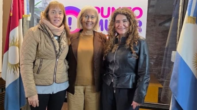 Firma de convenio entre la Secretaría de la Mujer y FEPUC para nuevo Punto Mujer en Córdoba